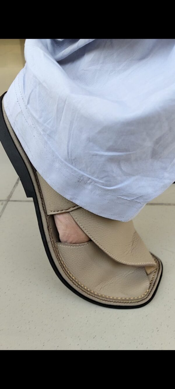 Cream Dotted Gogo Charsadda Chappal - Image 3