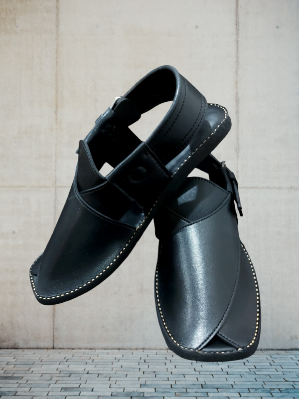 Black Gogo Charsadda Chappal - Image 2