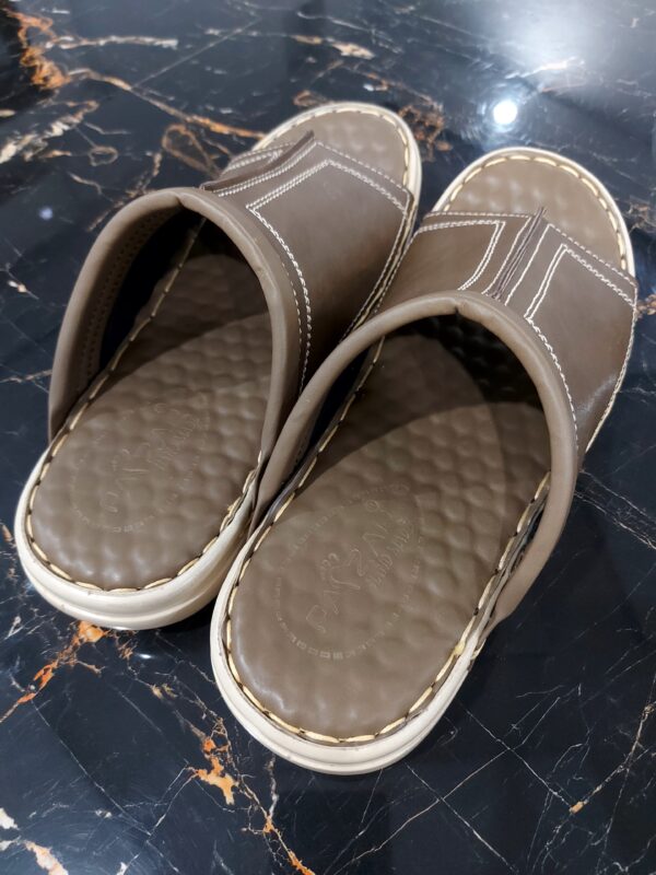 Handmade Dark Brown Charsadda Chappal - Image 2